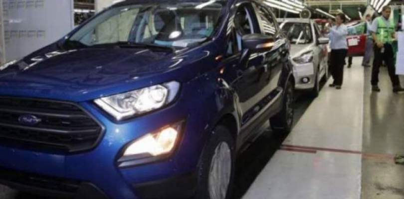 Após anunciar fechamento de fábricas, Ford chama trabalhadores para produzir peças de reposição