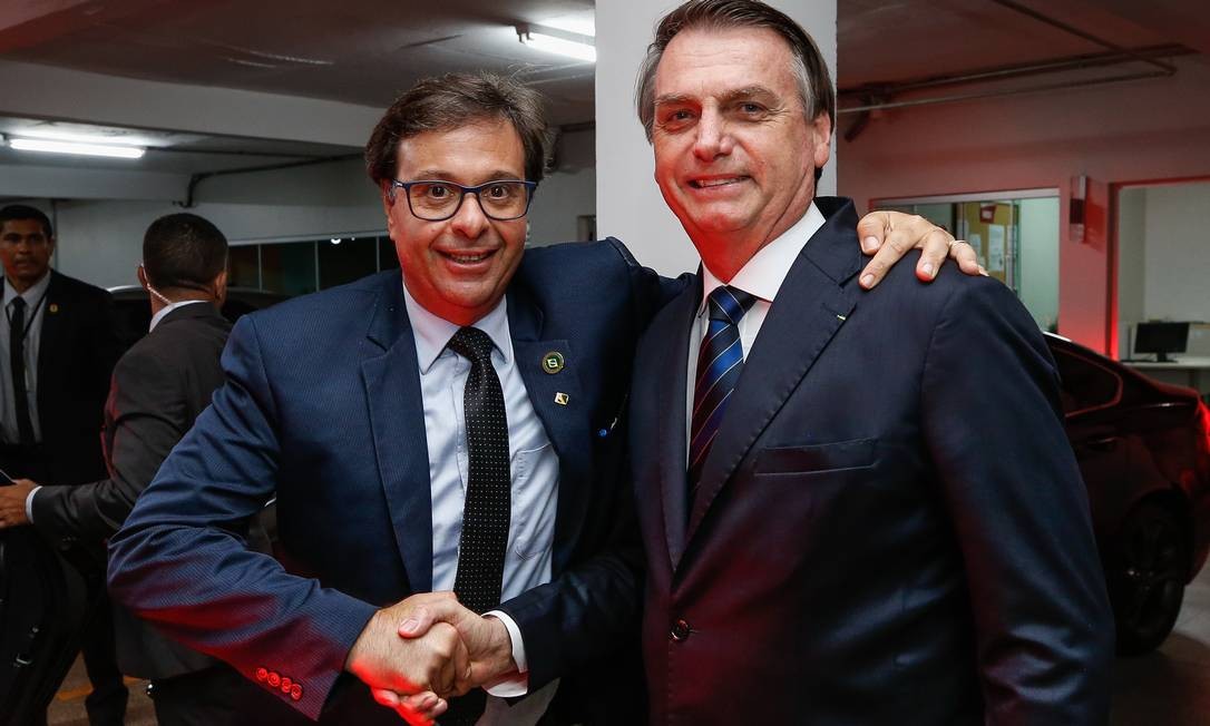 Ministro do Turismo comemora ‘superlotação’ das praias