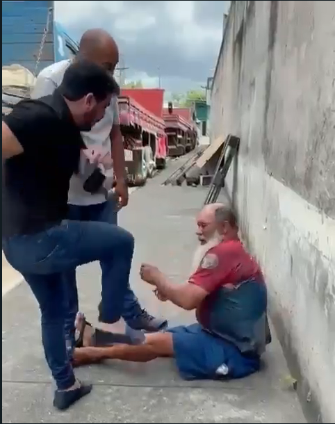 Ex-deputado Marcell Moraes é visto dando voz de prisão a idoso. Veja o vídeo: