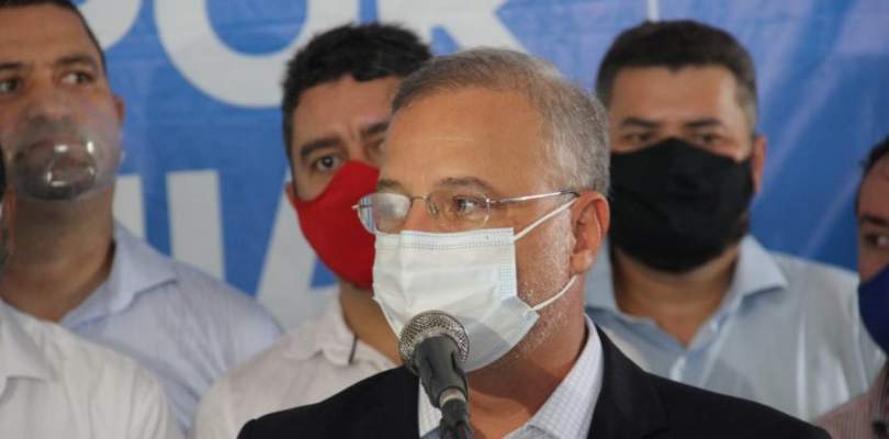 Logística para distribuição da vacina na Bahia está pronta, diz secretário de Saúde