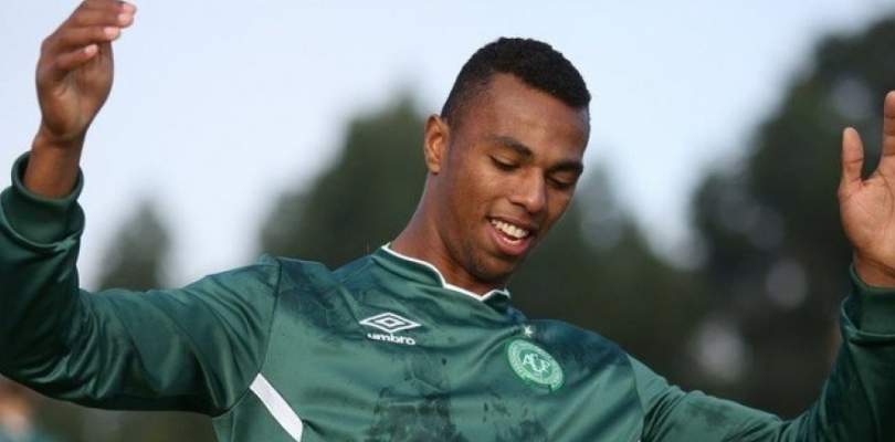 Chapecoense comunica rescisão de Luiz Otávio e Bahia tem caminho livre para contratação do zagueiro