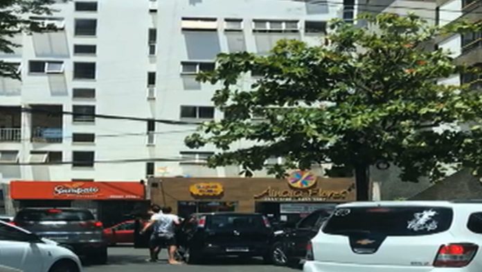 Ex-lutador de MMA agride motorista no Caminho das Árvores