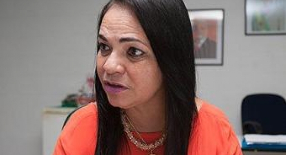 Escandaloso, Prefeitura de Lauro de Freitas gasta R$13 milhões para empresa por aula remota por apenas 4 meses.