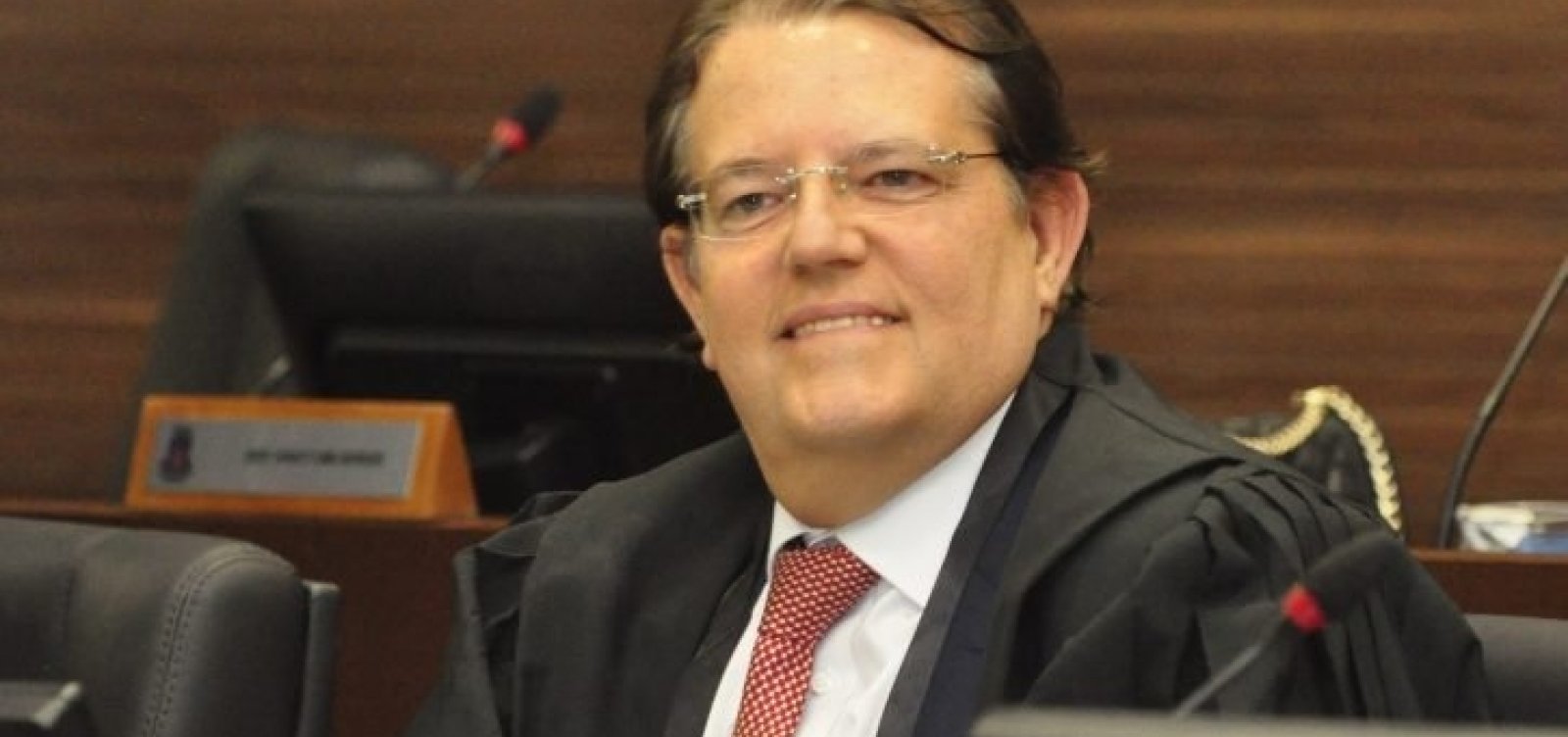 Covid-19: Adiar as eleições municipais para novembro segurou alta no numero de casos, diz presidente do TRE-BA