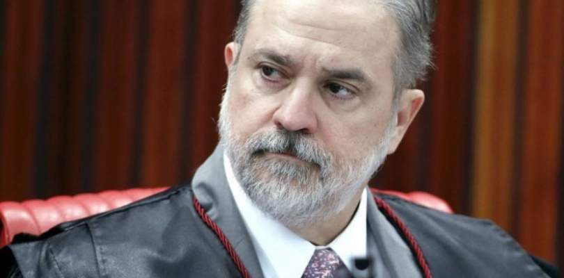 Aras manda à CPI da Covid investigações sobre cinco governadores