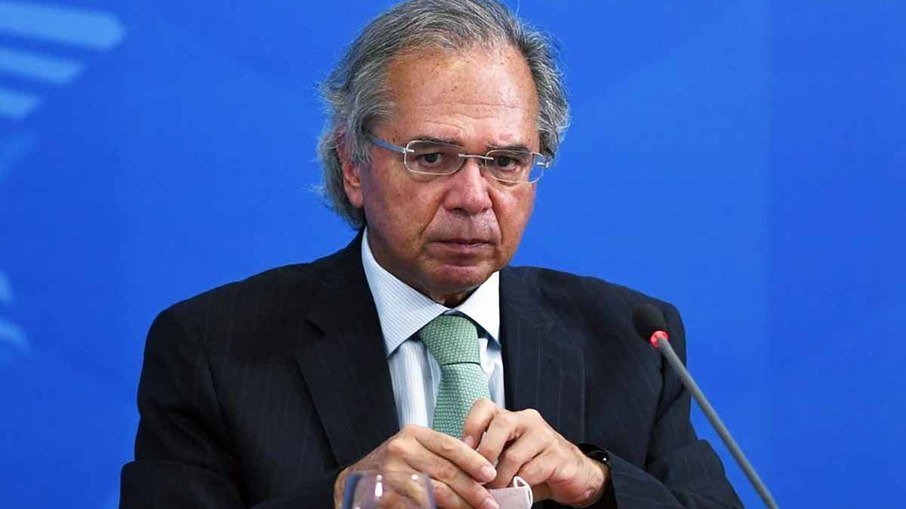 Paulo Guedes possui offshore milionária em paraíso fiscal