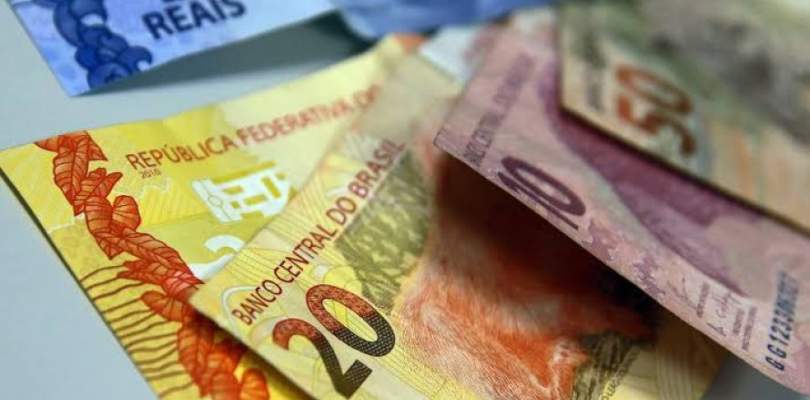 Trabalhadores nascidos em maio podem sacar auxílio emergencial
