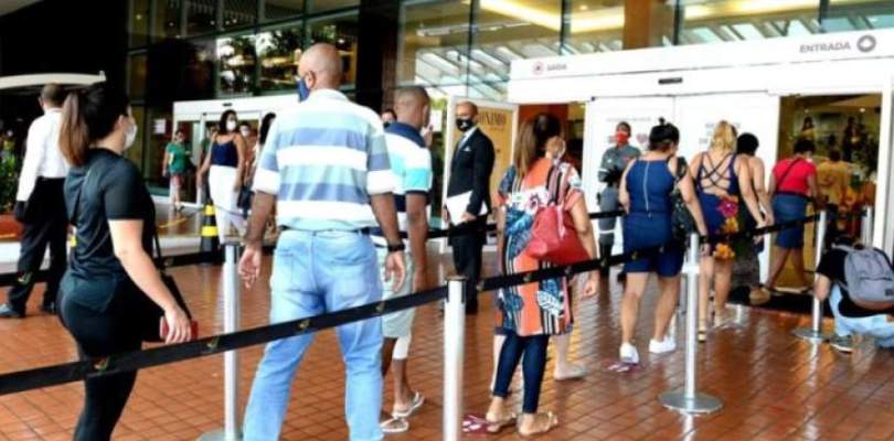 Shoppings de Salvador funcionam com horário especial neste feriado de 12 de outubro; veja