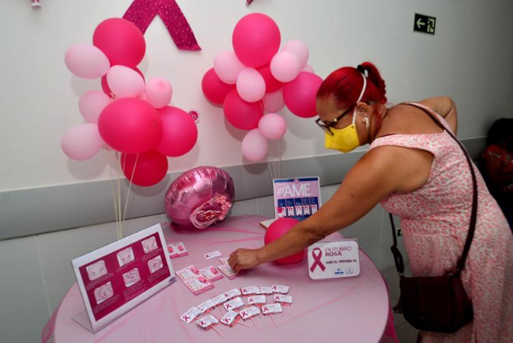Outubro Rosa: Salvador realiza mutirões de saúde neste sábado
