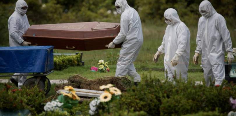 Mundo atinge 5 milhões de mortes por Covid