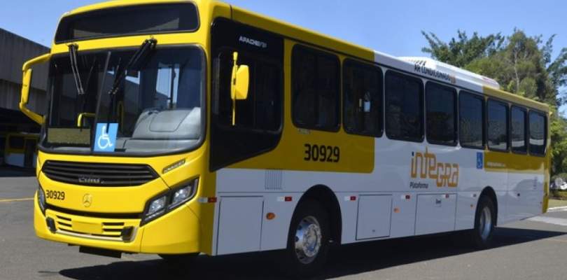 Ônibus da empresa Plataforma vão deixar de operar em Salvador por atraso do 13º, diz sindicato