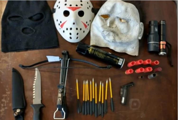 Polícia apreende armas de adolescente que planejava atacar escola no RS
