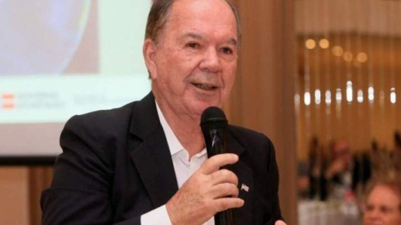 João Leão reage após notícia de acordo com ACM Neto