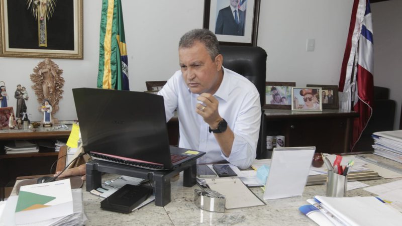 Rui Costa se reúne com prefeitos de municípios atingidos pelos temporais no interior da Bahia