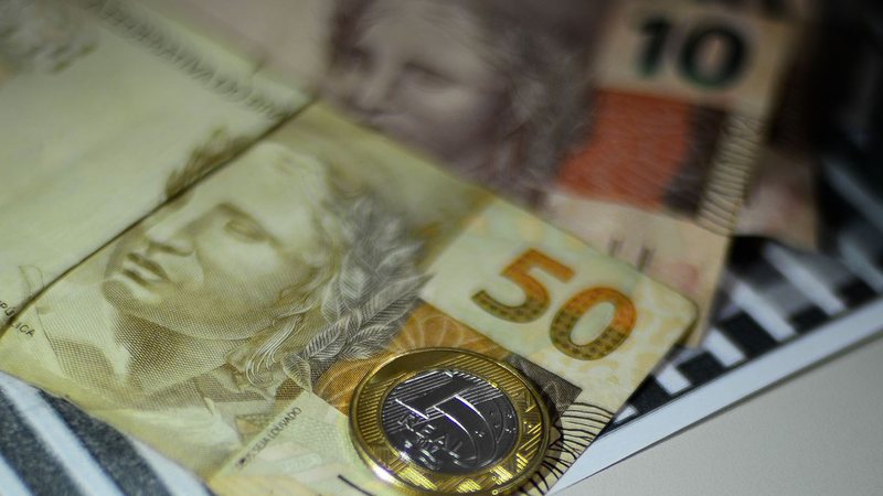 PIB do Brasil cai 0,1% no terceiro trimestre de 2021, diz IBGE