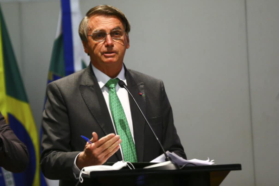 Governo Bolsonaro doará 30 milhões de vacinas contra Covid a outros países