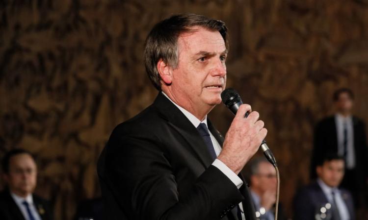 Bolsonaro sanciona Orçamento de 2022, mas não detalha gastos vetados
