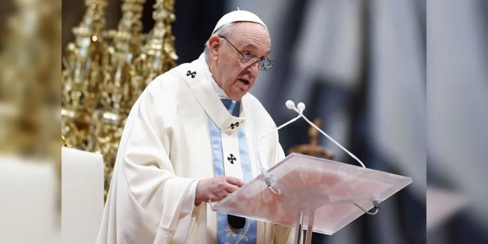 Papa Francisco reza por vítimas das chuvas na Bahia