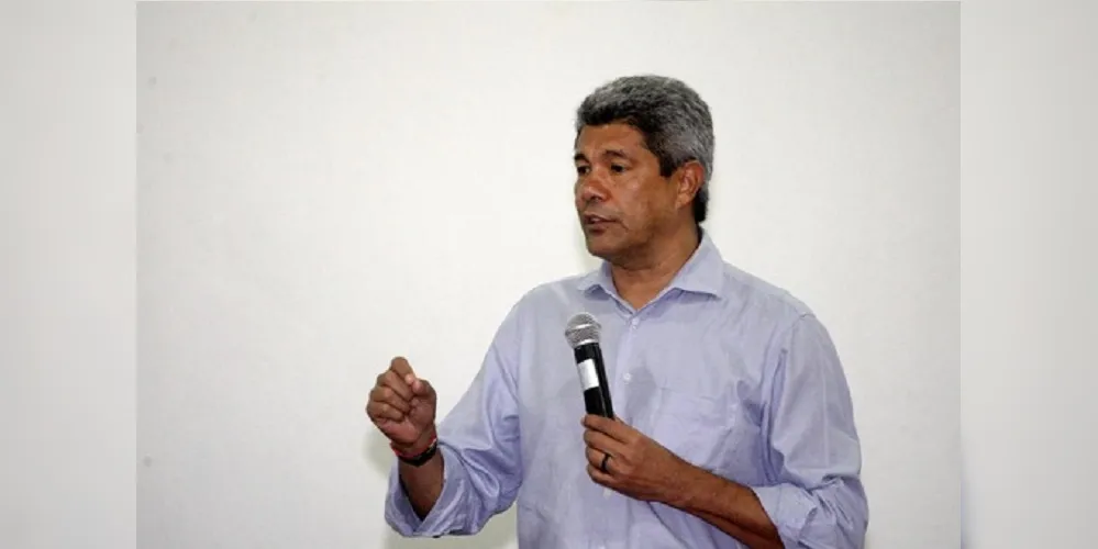 Secretário estadual reforça importância de aula presencial
