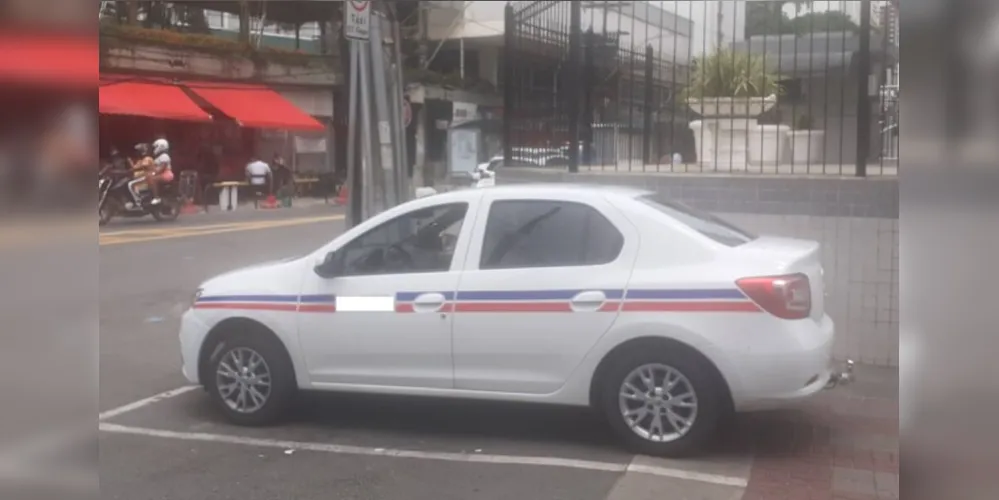 Taxista perde mais de R$ 3 mil em sequestro que começou na Barra