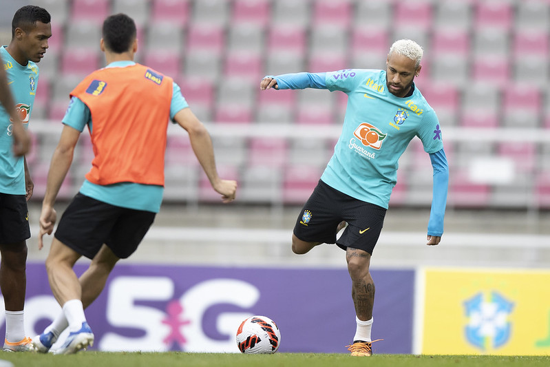 Neymar se machuca e é dúvida para amistoso contra Coreia do Sul