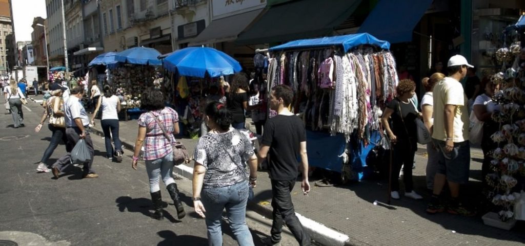 Trabalho informal cresce na Bahia, segundo IBGE