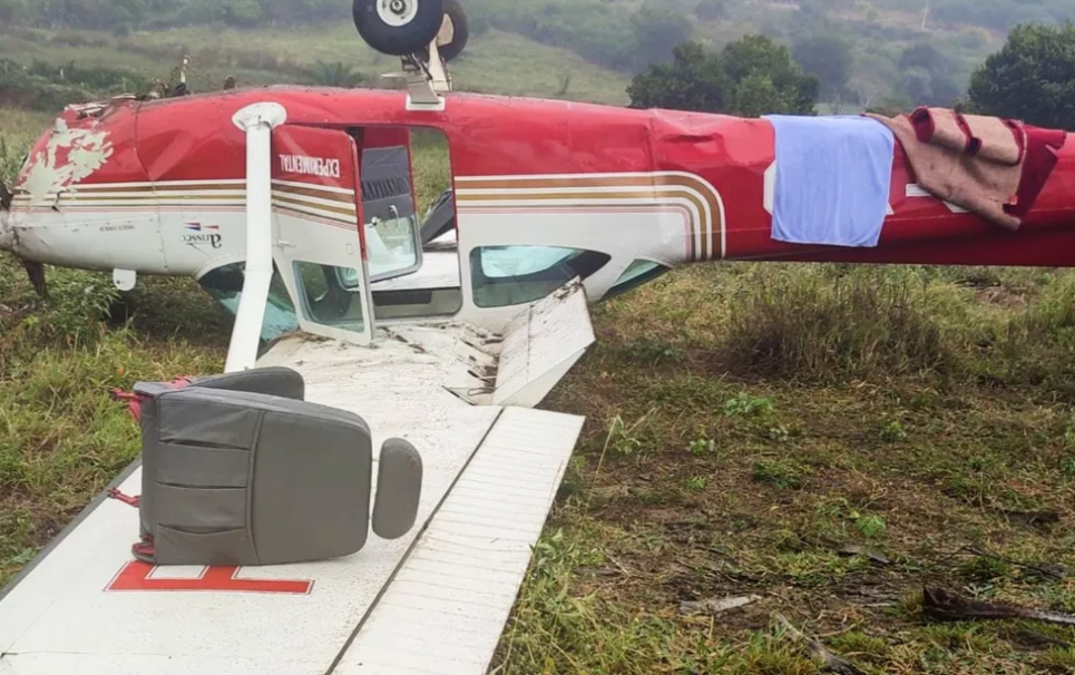 Avião cai em Ruy Barbosa, interior da Bahia