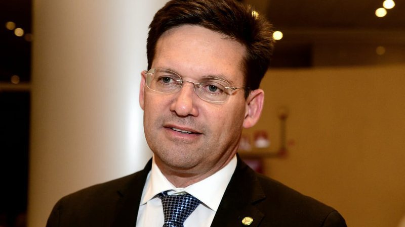 João Roma ataca Rui Costa por obras em rodovias federais na Bahia: “Fiz pedido ao presidente Bolsonaro”