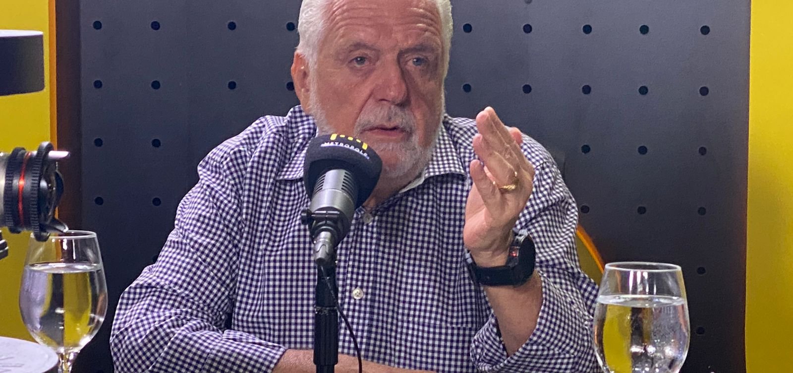 Jaques Wagner chama ACM Neto de “pongador” e diz que Neto não tem postura de líder como seu avô