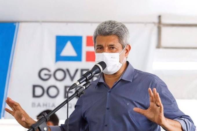 Em entrevista, Jerônimo se defende e diz que pandemia contribuiu para piores índices da educação na Bahia