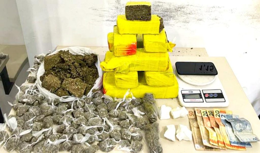 Polícia prende homem com 10 kg de maconha em Vitória da Conquista