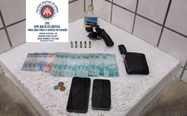 Vice-prefeito de Alcobaça, sul da Bahia, é preso por posse ilegal de arma  