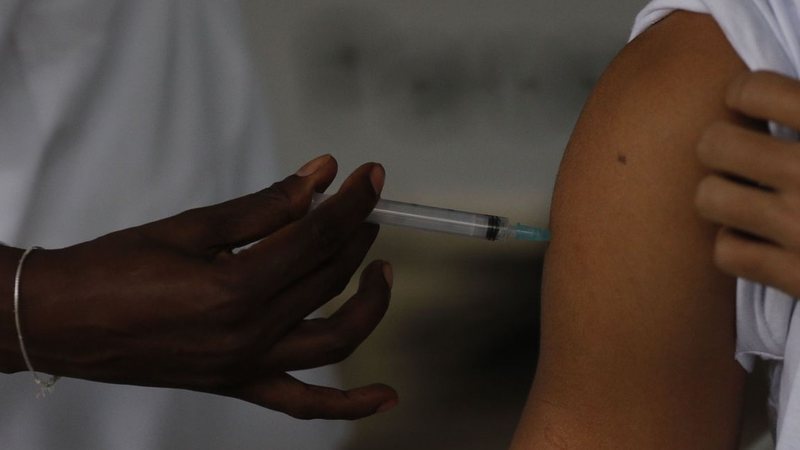 Salvador: Confira os postos de vacinação contra Covid-19 desta segunda-feira (1º)