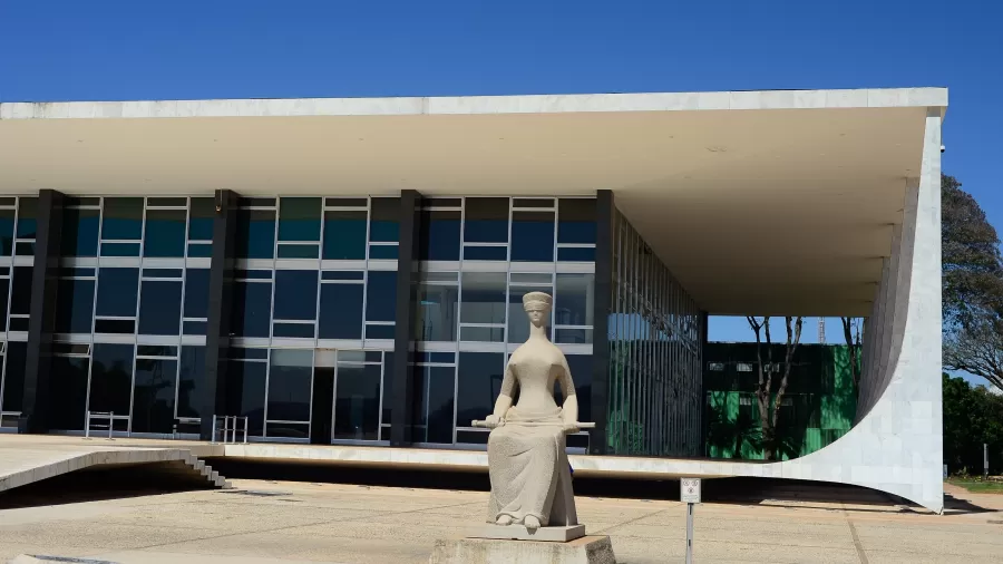 STF discute nesta quarta-feira (10) reajuste de salários de ministros e servidores do Judiciário; reajuste pode elevar salário de R$ 39 mil a R$ 46 mil