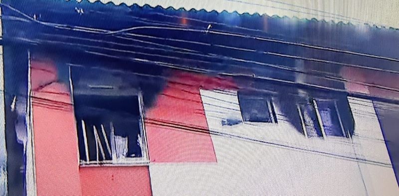 Incêndio atinge apartamento no Engenho Velho da Federação; ninguém ficou ferido