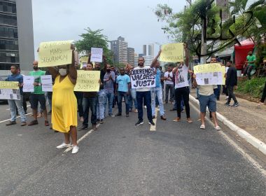 Protesto de motoristas por aplicativo deixa trânsito intenso na Avenida Tancredo Neves, em Salvador