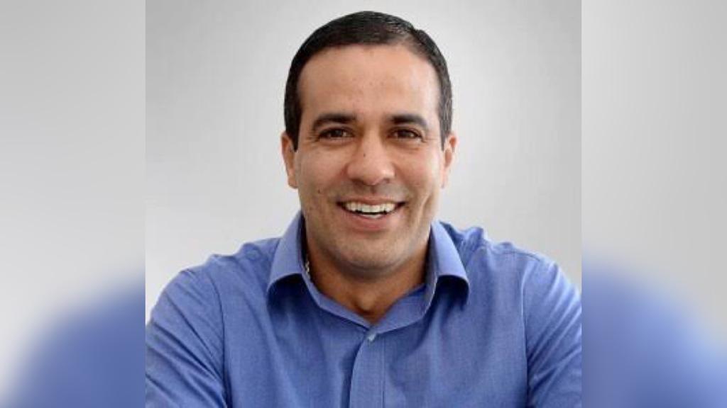 106 mil tablets para as crianças e 8 mil chromebooks para os professores da rede municipal de ensino, divulga Bruno Reis.