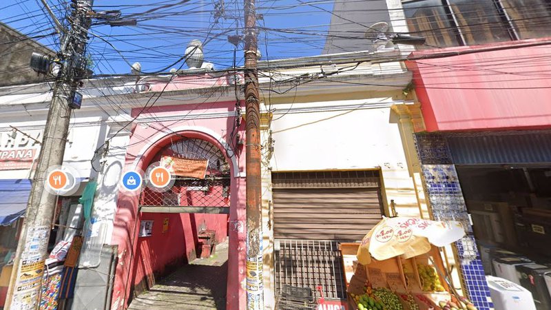 Homem é morto a tiros dentro do Mercado de Santa Bárbara