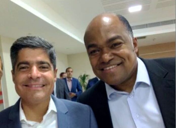 Evangélico mais votado na ALBA, Samuel Júnior promove encontro entre ACM Neto e lideranças religiosas
