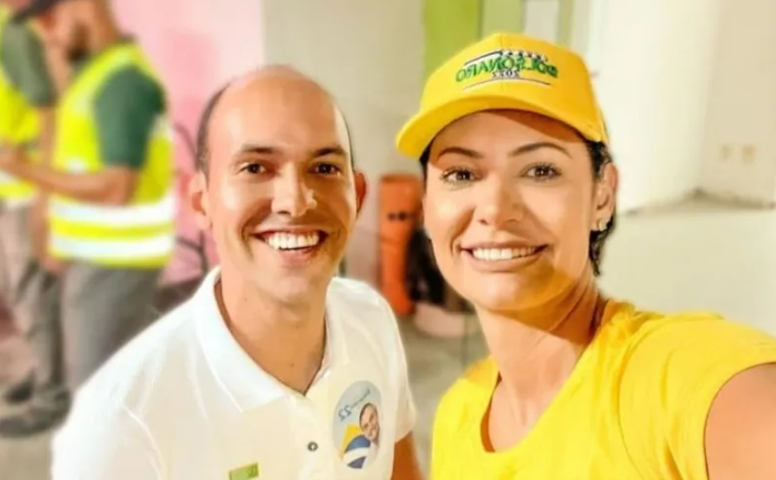 Procuradora-geral de AL chama Michelle Bolsonaro de “vagabunda” nas redes sociais