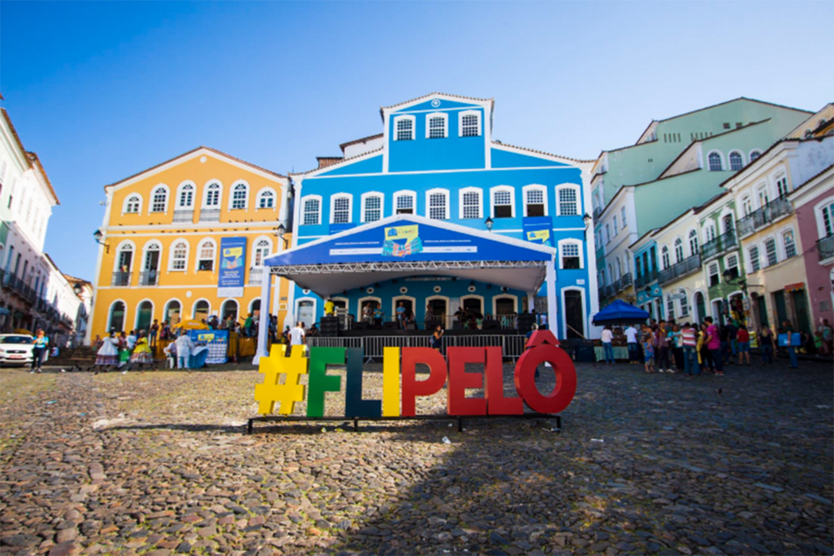 Vai começar a Festa Literária do Pelourinho