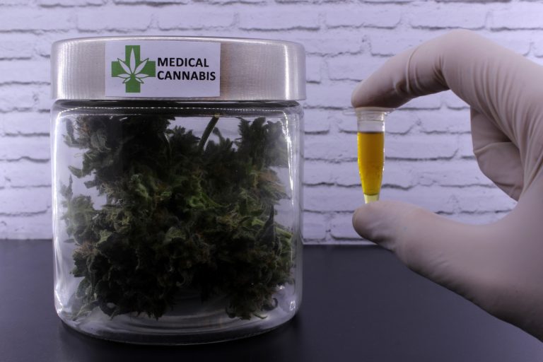 Audiência debate uso do canabidiol em crianças e adolescentes com epilepsia
