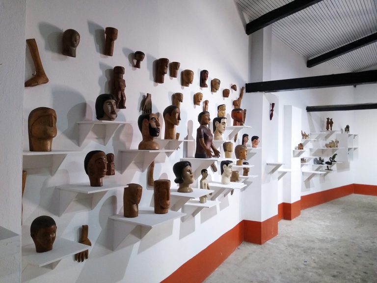 Exposição do MAM-Bahia resgata o MUSEU de ARTE POPULAR de Lina Bo Bardi