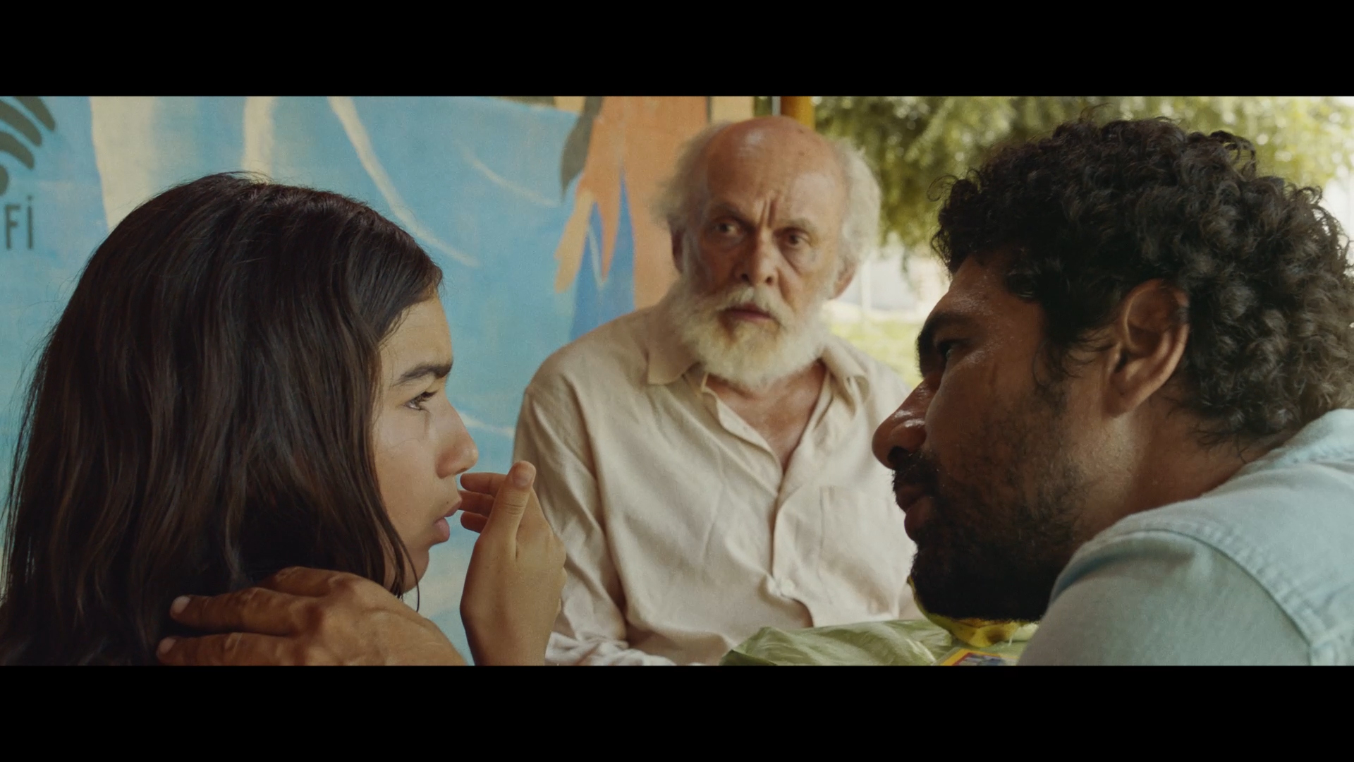 Premiado no Festival do Rio e dirigido por Lô Politi, Sol estreia nos cinemas em 08 de dezembro