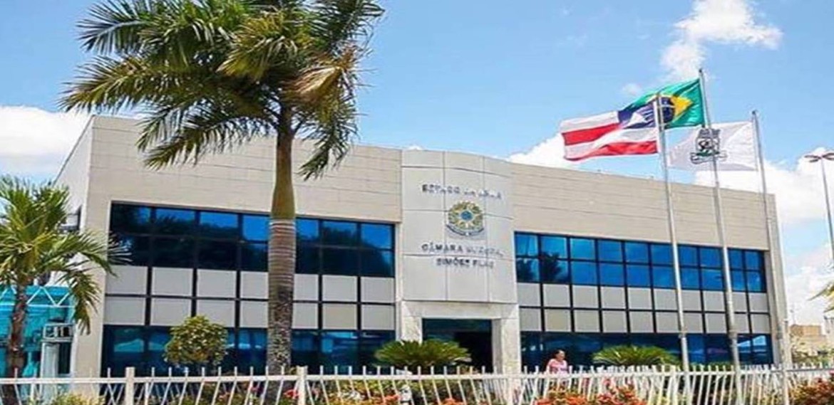 Simões Filho: Câmara poderá aumentar número de vereadores de 19 para 21