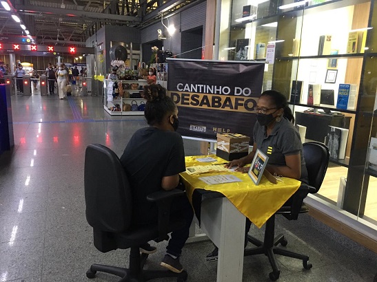Saúde Mental: Estações Lapa e Bairro da Paz recebem ação gratuita de escuta e acolhimento emocional