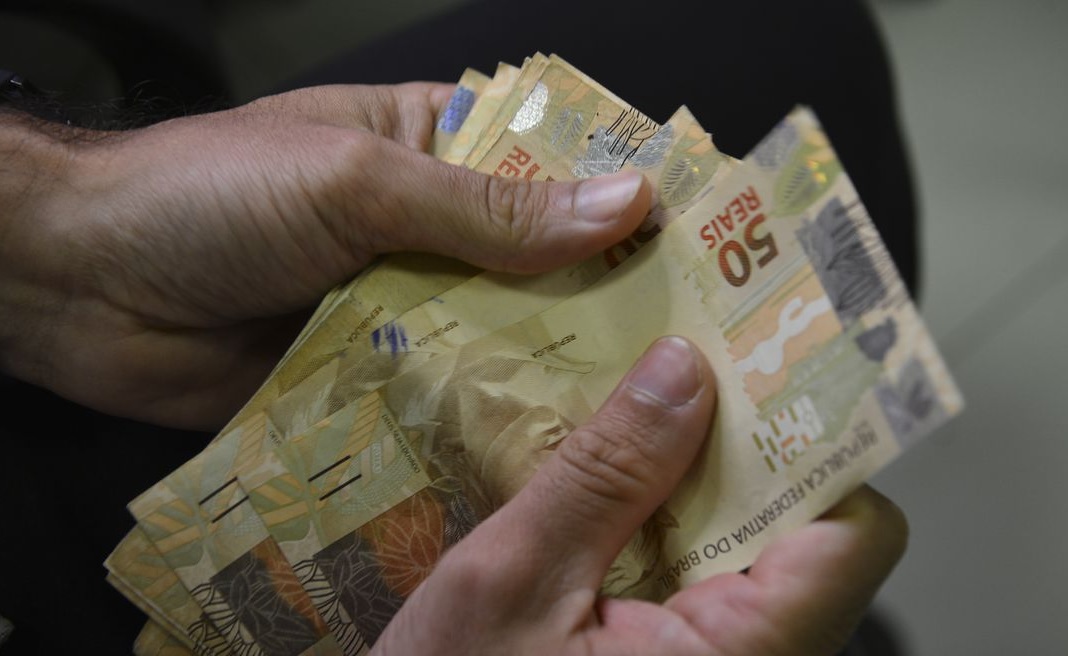 Beneficiários com NIS final 3 recebem hoje o Auxílio Brasil