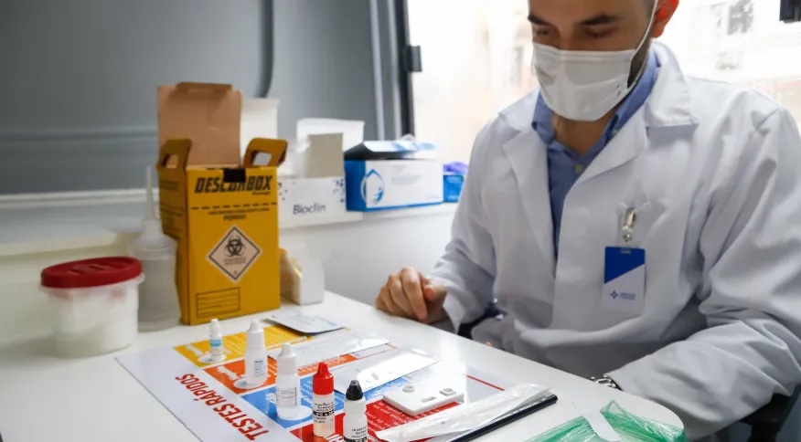 HIV: especialistas destacam importância do acompanhamento psicológico no diagnóstico