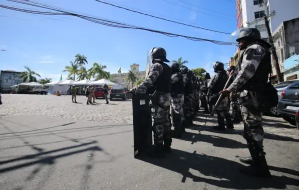 Sem resistência, acampamento em frente ao quartel é desmobilizado na Bahia