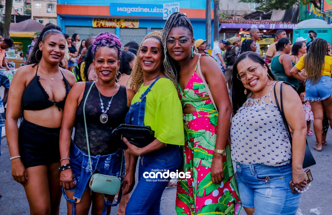 Candeias: Prefeitura realiza 12° edição da parada LGBTQIAPN+